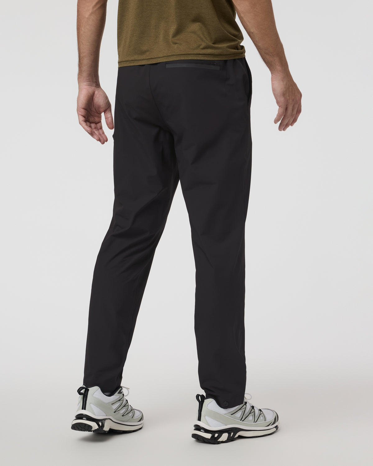 Grafton Pant Unlined Classic Fit 30" Black | Vuori Clothing
