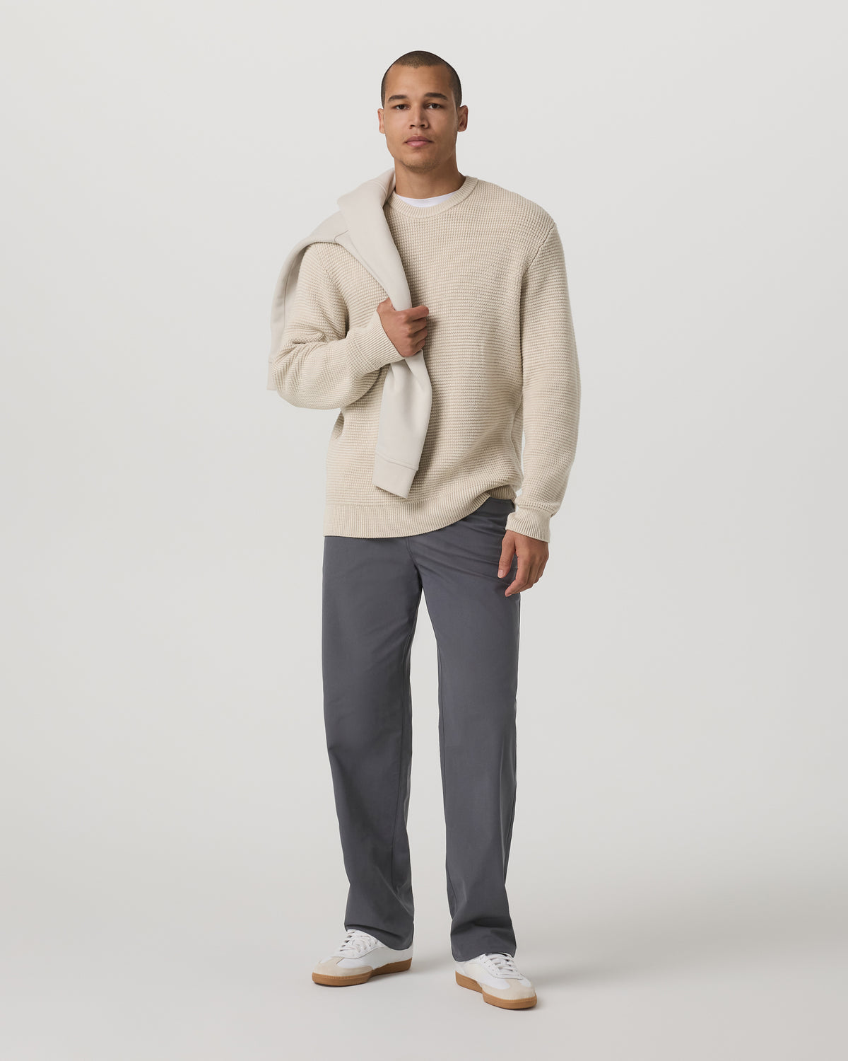 Meta Pant Relaxed 30" Charcoal | Vuori