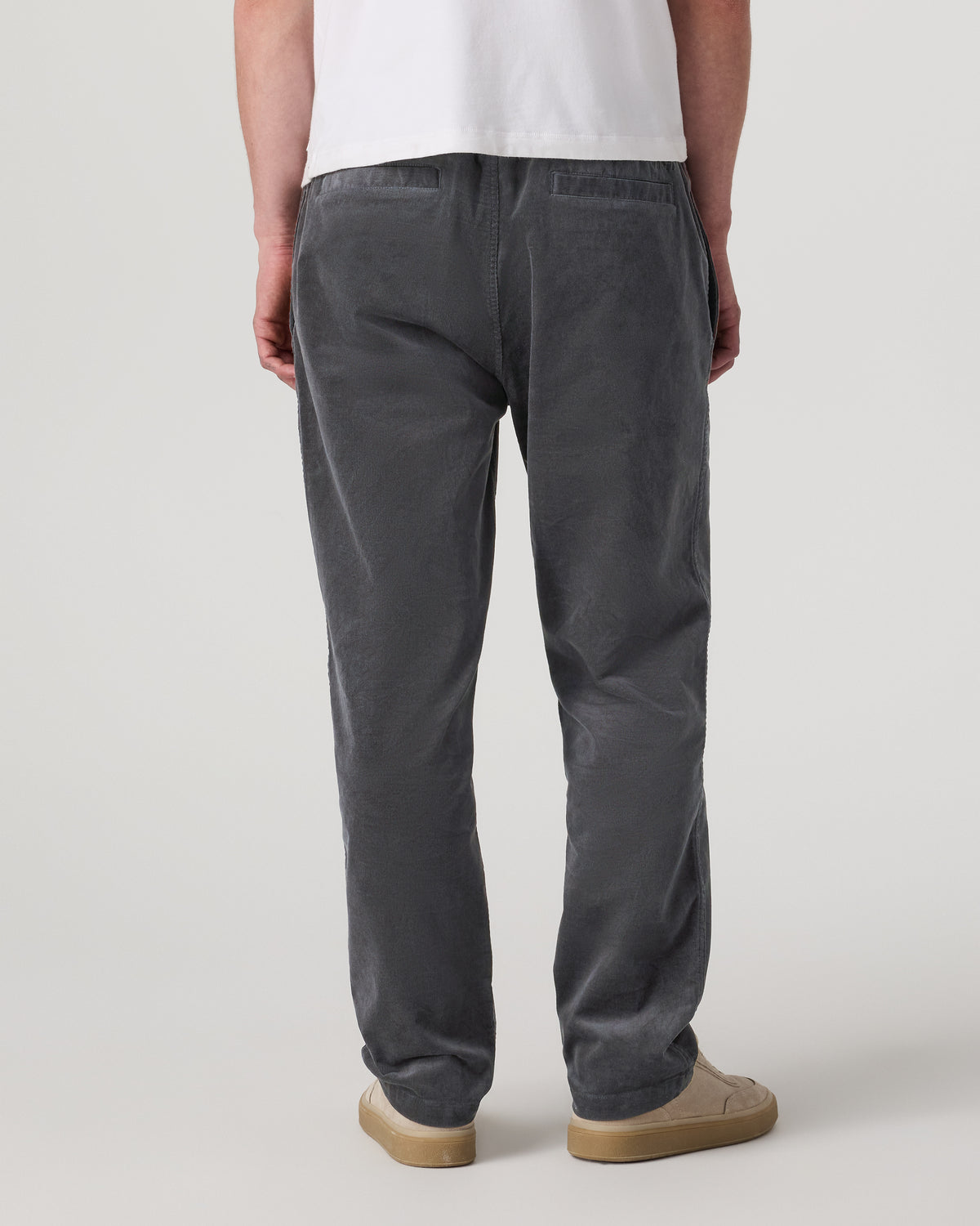Men's Optimist Elastic Waist Pant Classic Fit Charcoal | Vuori US