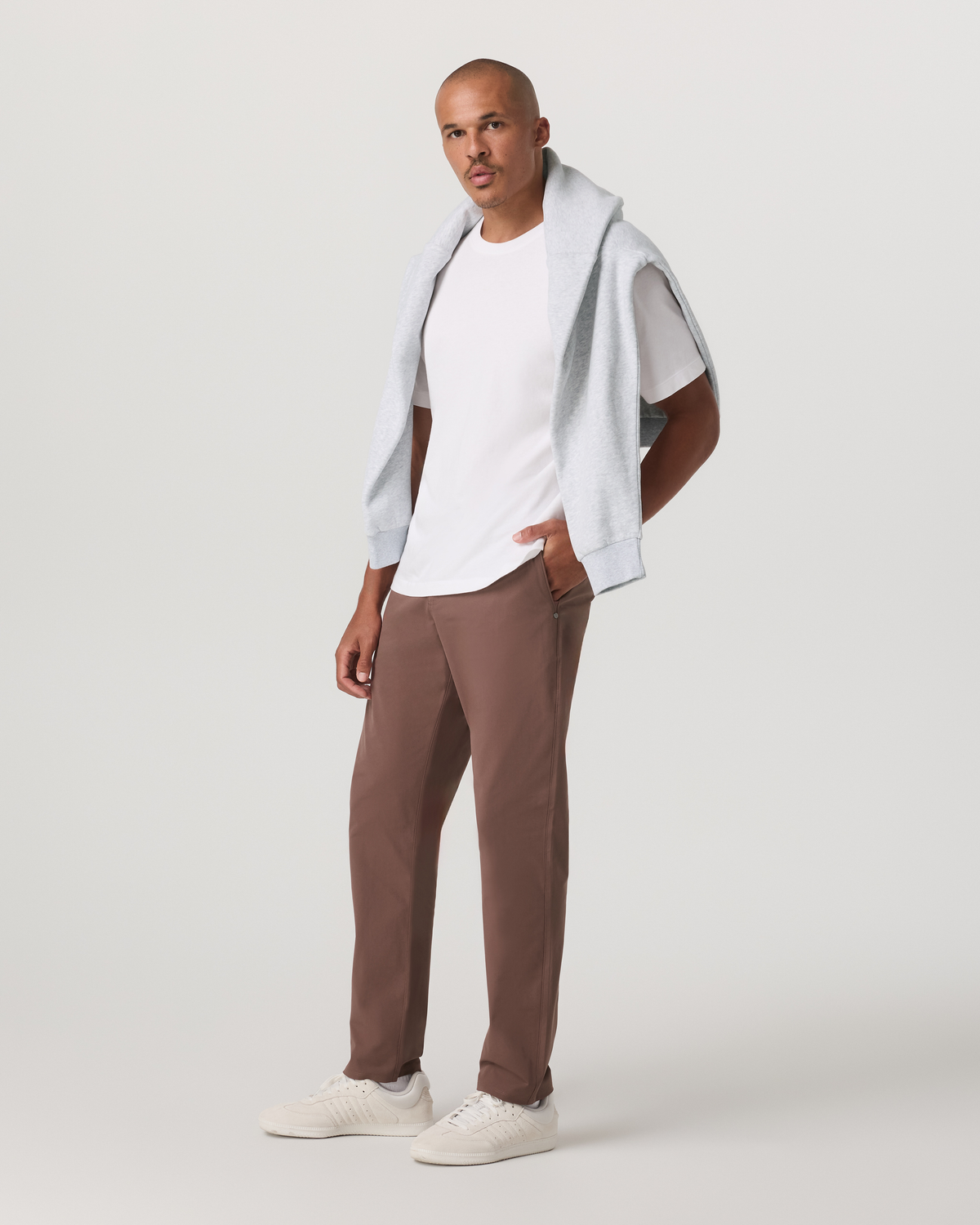 Meta Trouser Classic Fit 32" Men's Sable Tailored Pants | Vuori Discount