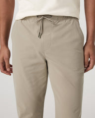 Meta Elastic Waist Pant Classic Fit 32" Men's Truffle Pants | Vuori Clothing