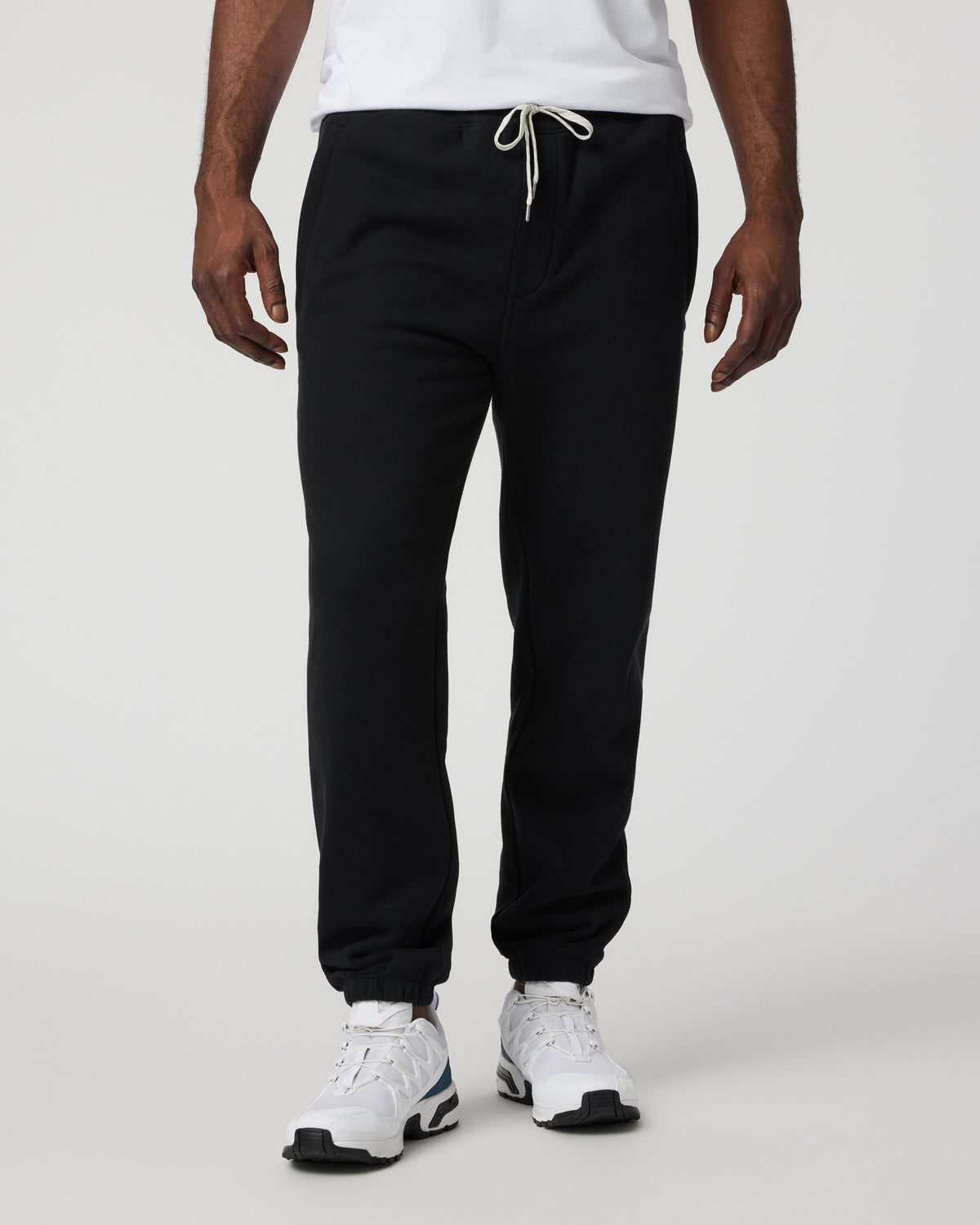 Seaside Sweatpant Men's Black Fleece Sweatpants | Vuori Online