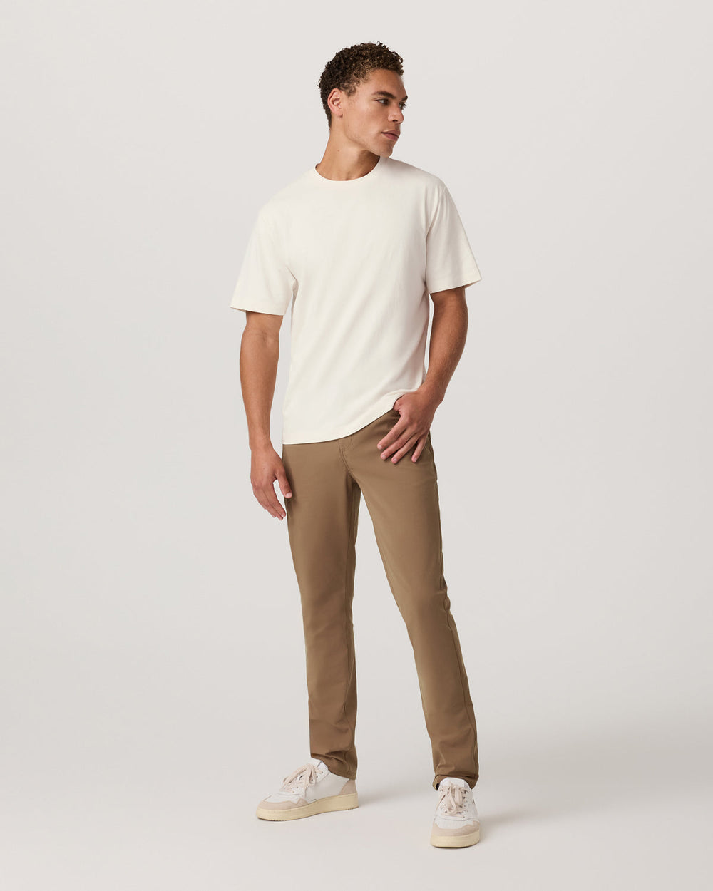 Meta Pant Athletic Slim Fit 32" Men's Pecan 5-Pocket Pant | Vuori US