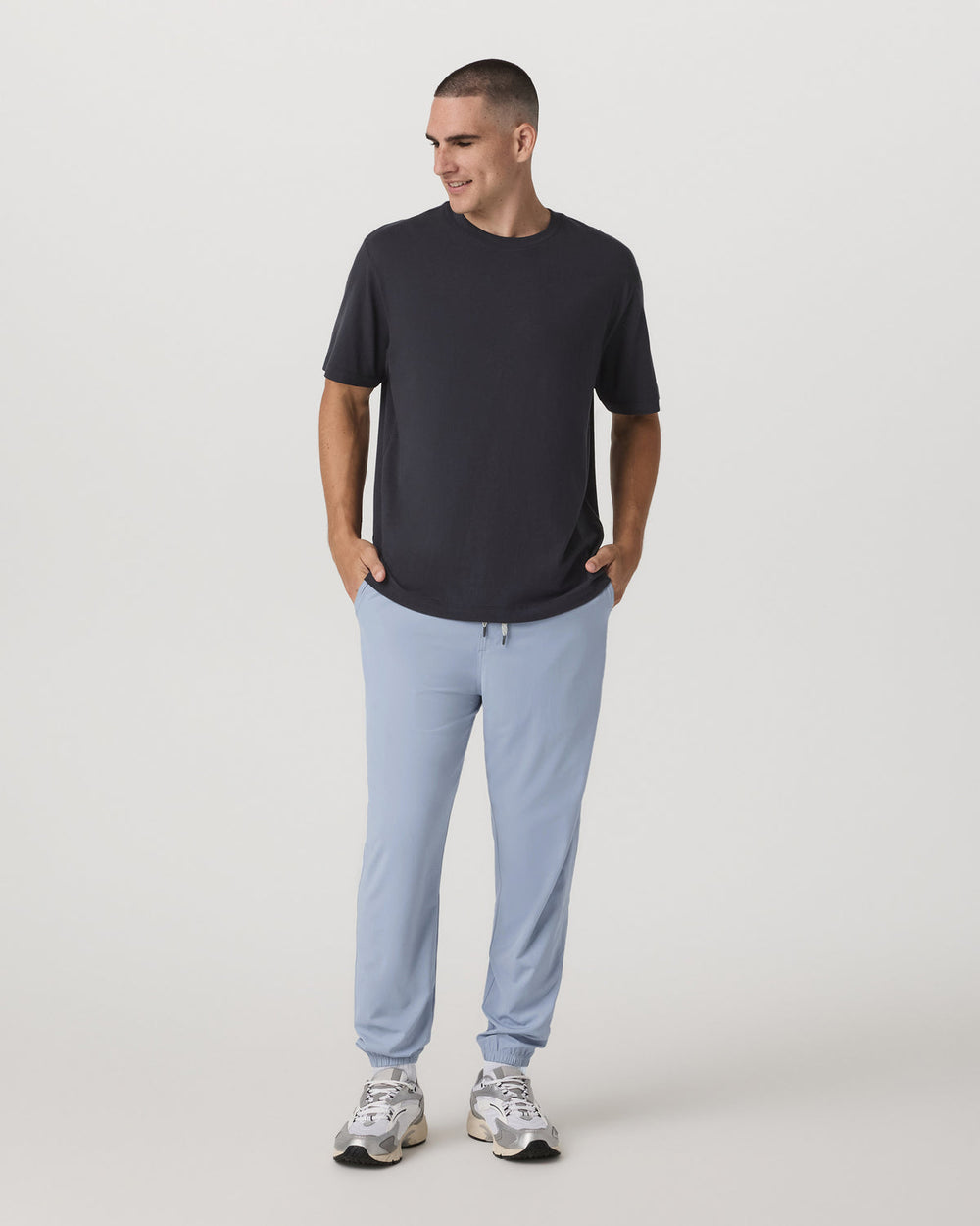 Kore Jogger Lined 28" Men's Blue Dusk Joggers | Vuori Clothing