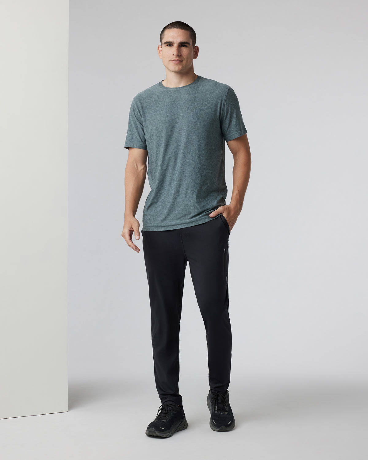 Sunday Performance Track Pant 2.0 Black | Vuori Sale