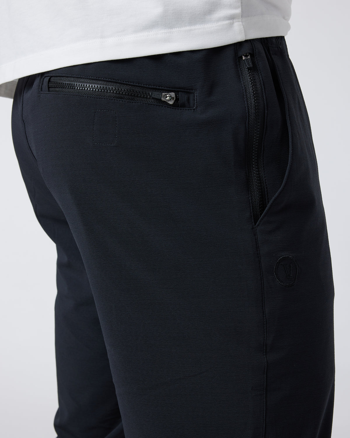 Elevate Kore Pant Lined Men's Black Athletic Pants | Vuori US