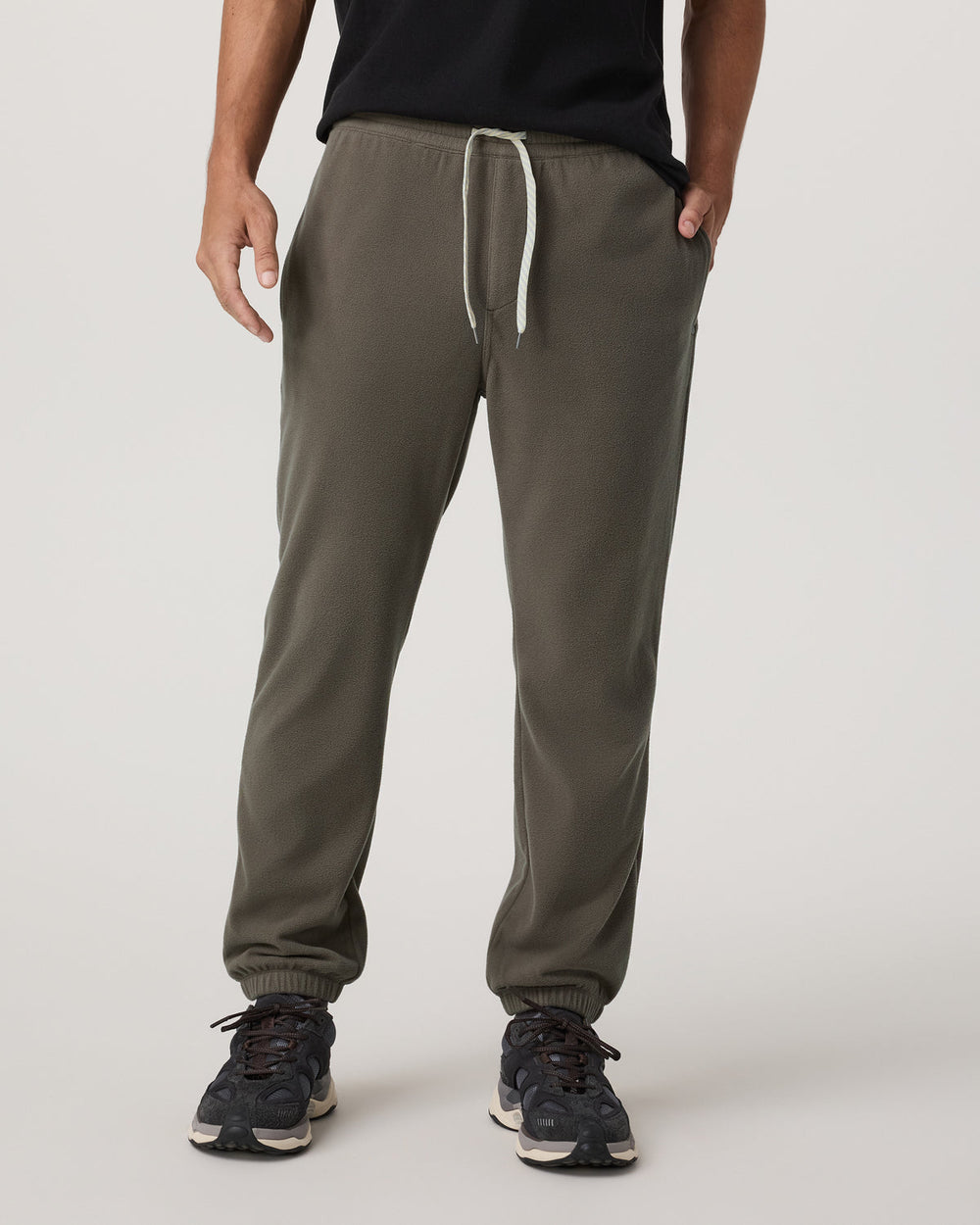 Aspen Sweatpant Men's Classic-Fit Sweats in Root | Vuori US
