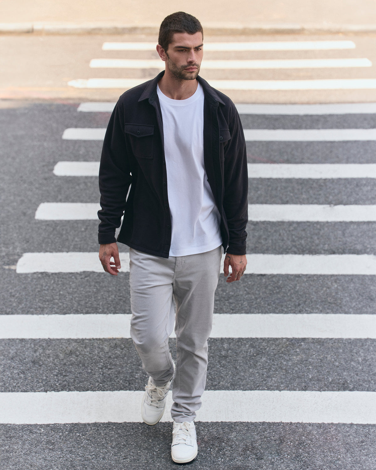 Optimist 5 Pocket Cord Pant Athletic Slim Fit Amethyst Grey | Vuori