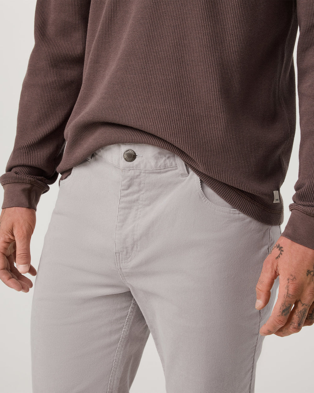 Optimist 5 Pocket Cord Pant Athletic Slim Fit Amethyst Grey | Vuori
