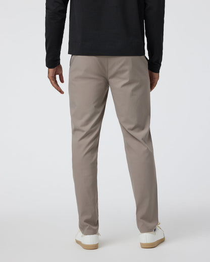 Cascade Tech Chino Pant Men's Mocha Chinos | Vuori Discount