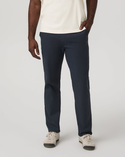 Cascade Chino Classic Fit 30" Men's Ink Pants | Vuori Outlet