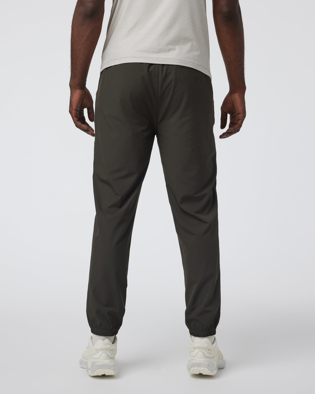 Kore Jogger Men's Dark Oregano Workout Joggers | Vuori Online