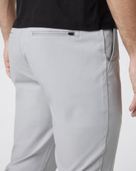 Cascade Tech Chino Pant 32" Men's Fog Chinos | Vuori