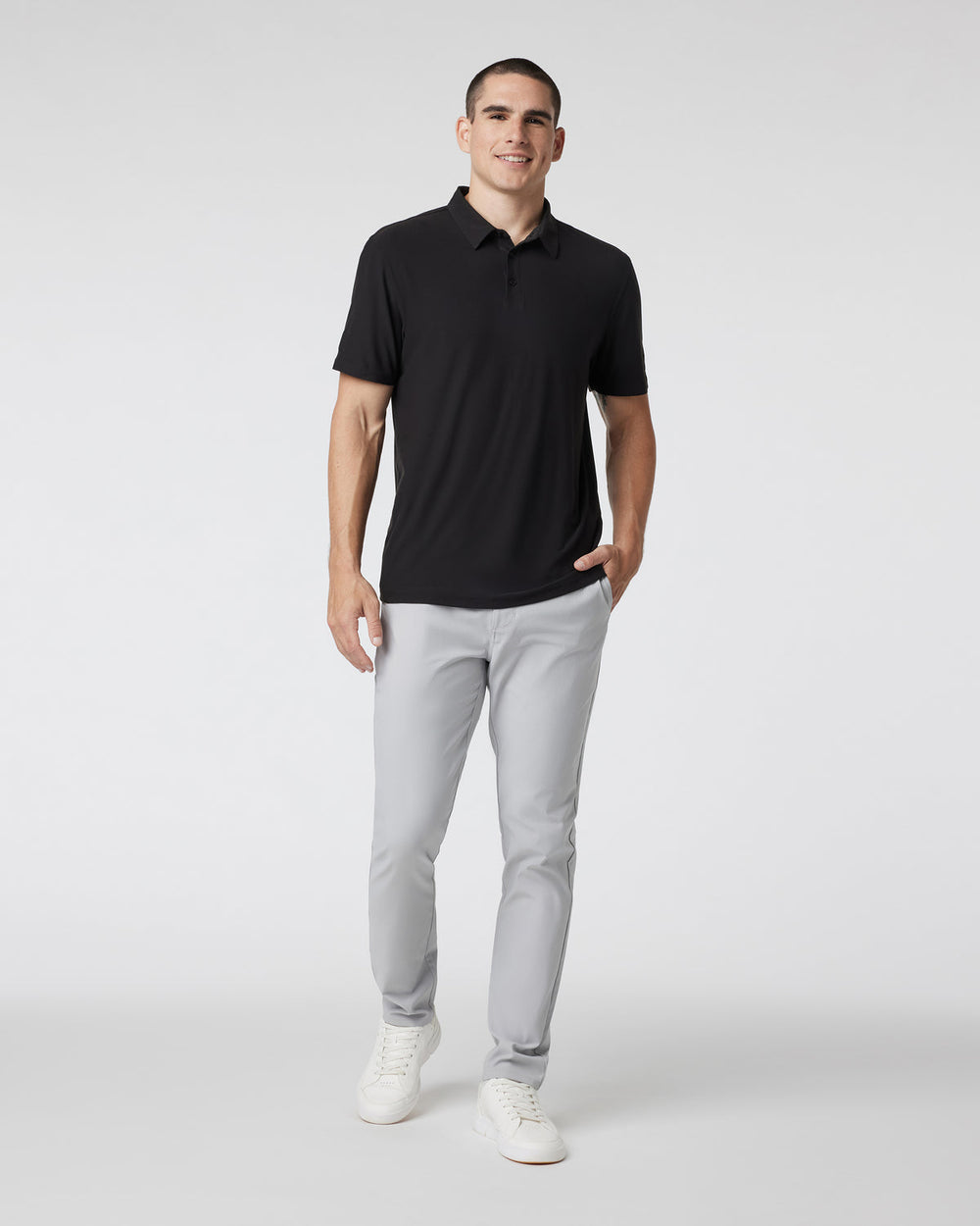 Cascade Tech Chino Pant 32" Men's Fog Chinos | Vuori