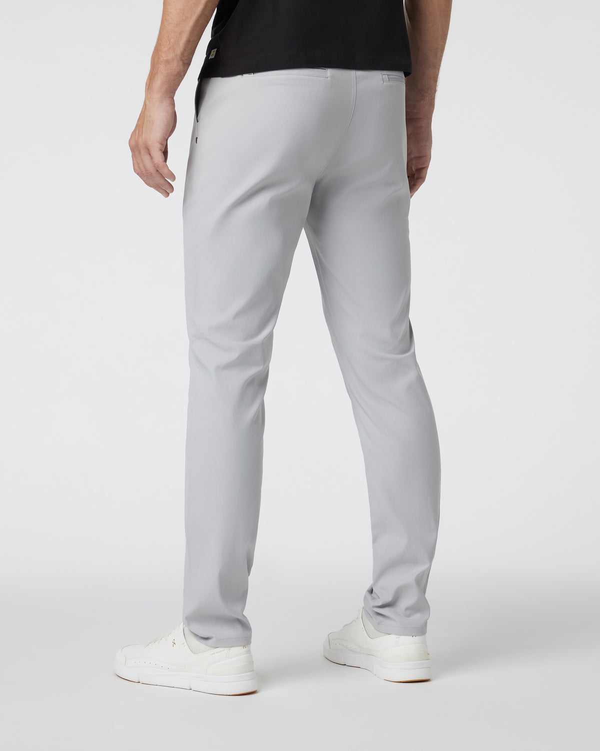 Cascade Tech Chino Pant 32" Men's Fog Chinos | Vuori