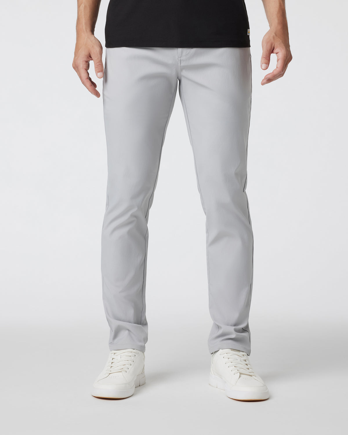 Cascade Tech Chino Pant 32" Men's Fog Chinos | Vuori