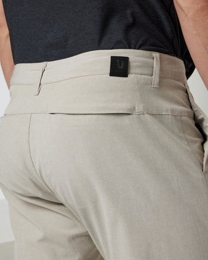 Aim Pant 30" Men's Khaki Golf & Travel Pants | Vuori Sale