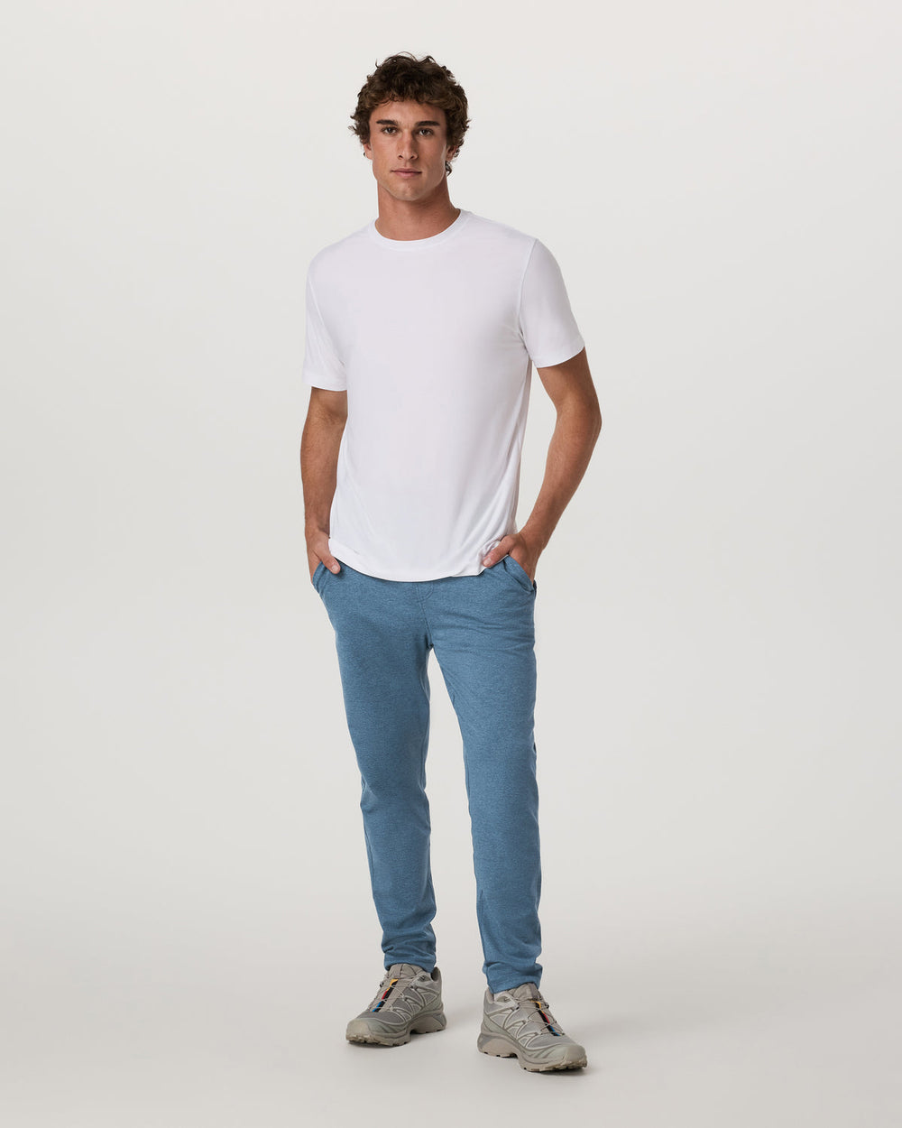 Coronado Pant 30" Men's Pool Blue Heather Pants | Vuori On sale