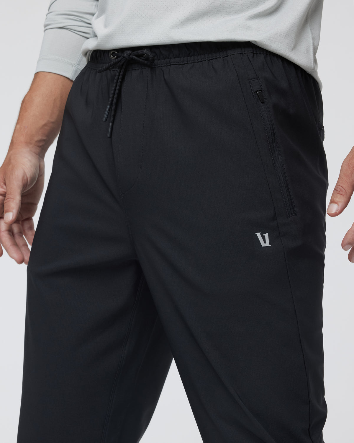 Train Tech Pant Men's Black Training Pants | Vuori Outlet