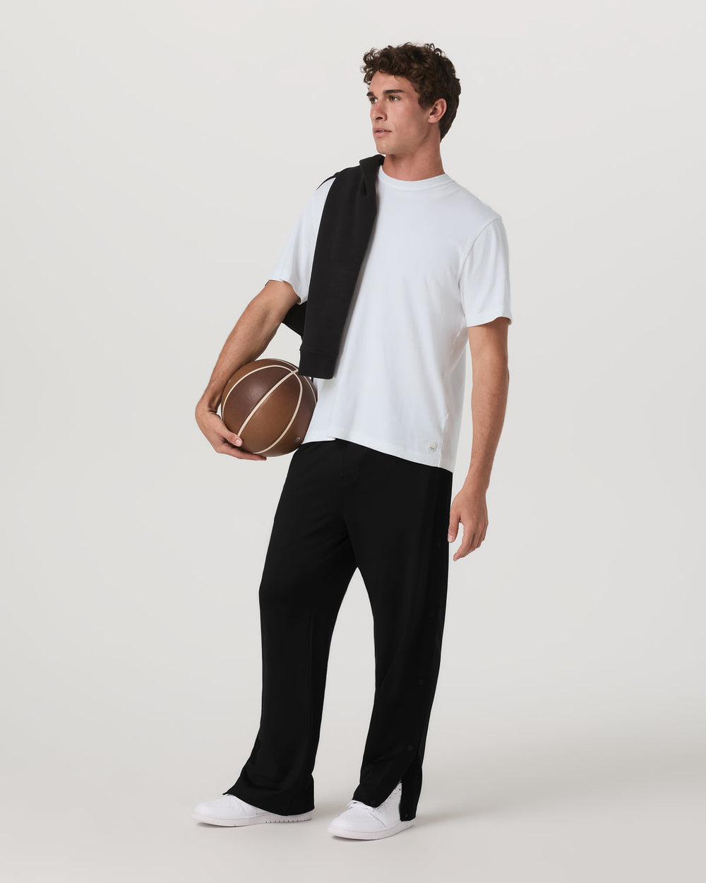 Sunday Warm Up Pant 30" Men's Black Performance Pants | Vuori US