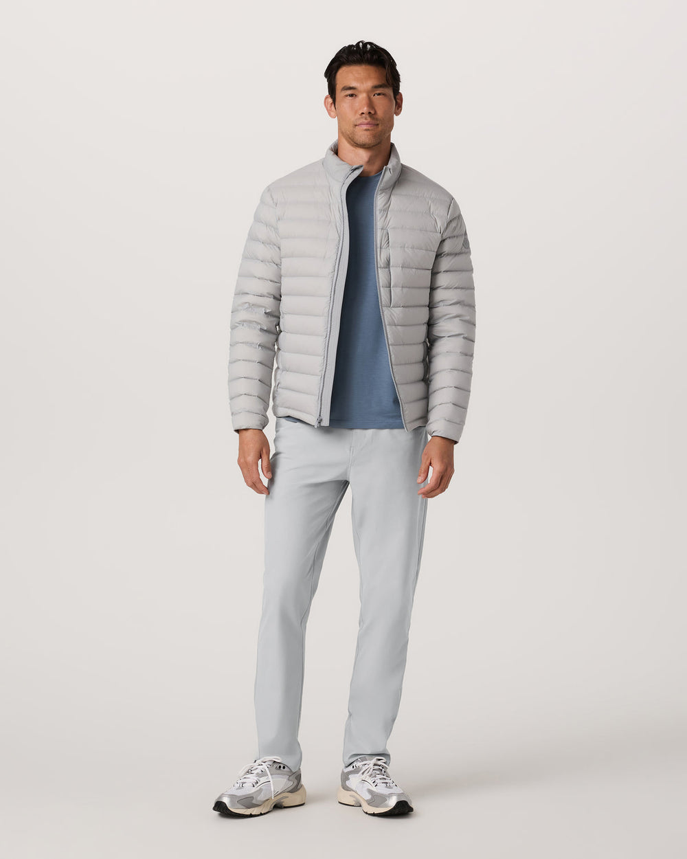 Meta Pant Classic Fit 32" Men's Sea Fog 5-Pocket Pants | Vuori