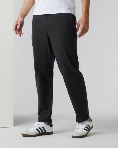 Cascade Crinkle Pant Relaxed 30" Black | Vuori For sale