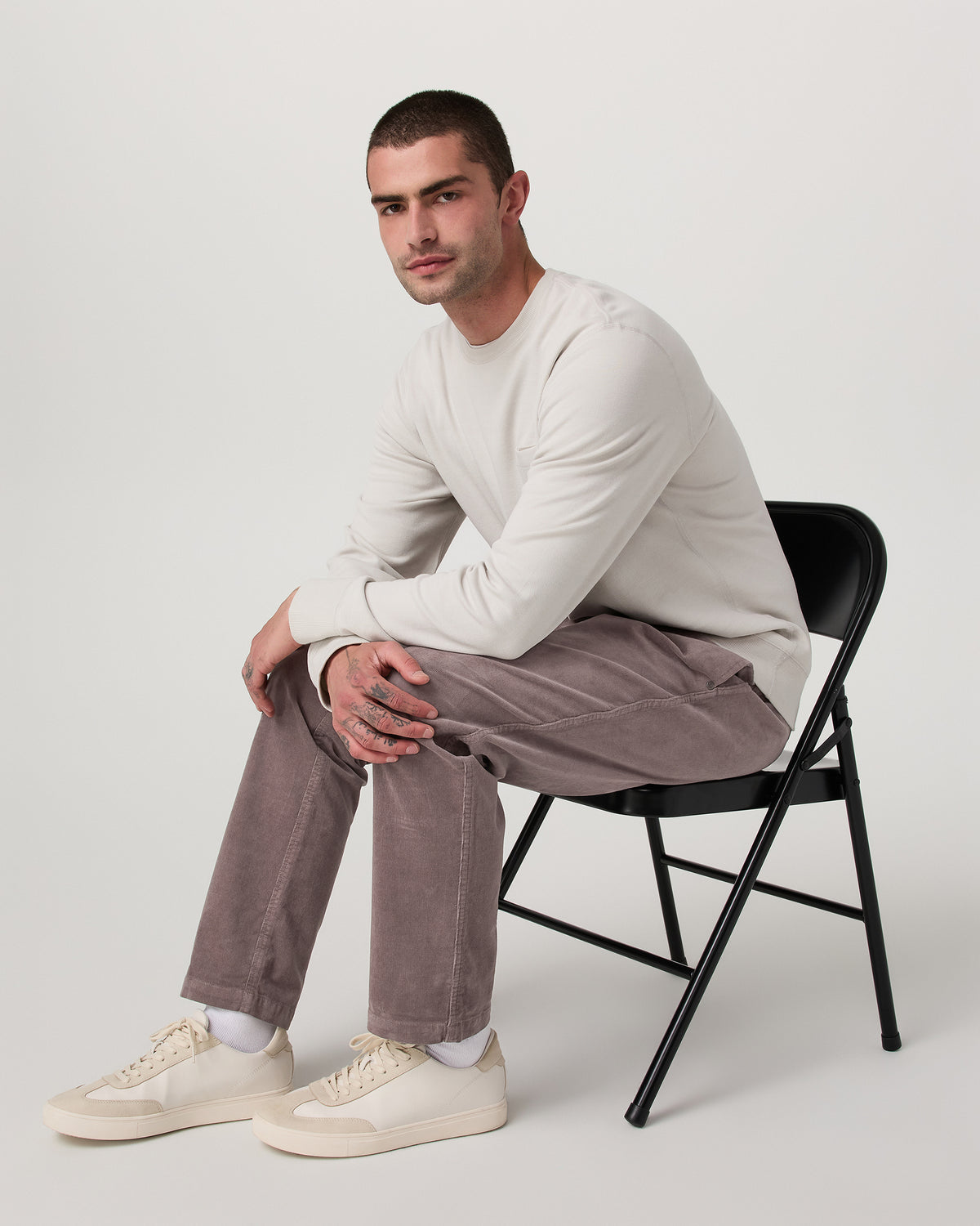 Men's Optimist Elastic Waist Pant Classic Fit Huckleberry | Vuori Outlet