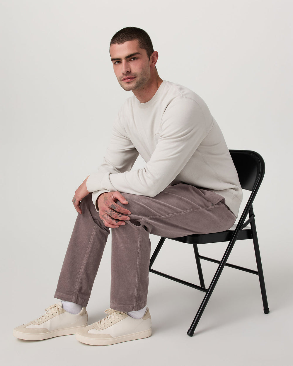 Men's Optimist Elastic Waist Pant Classic Fit Huckleberry | Vuori Outlet