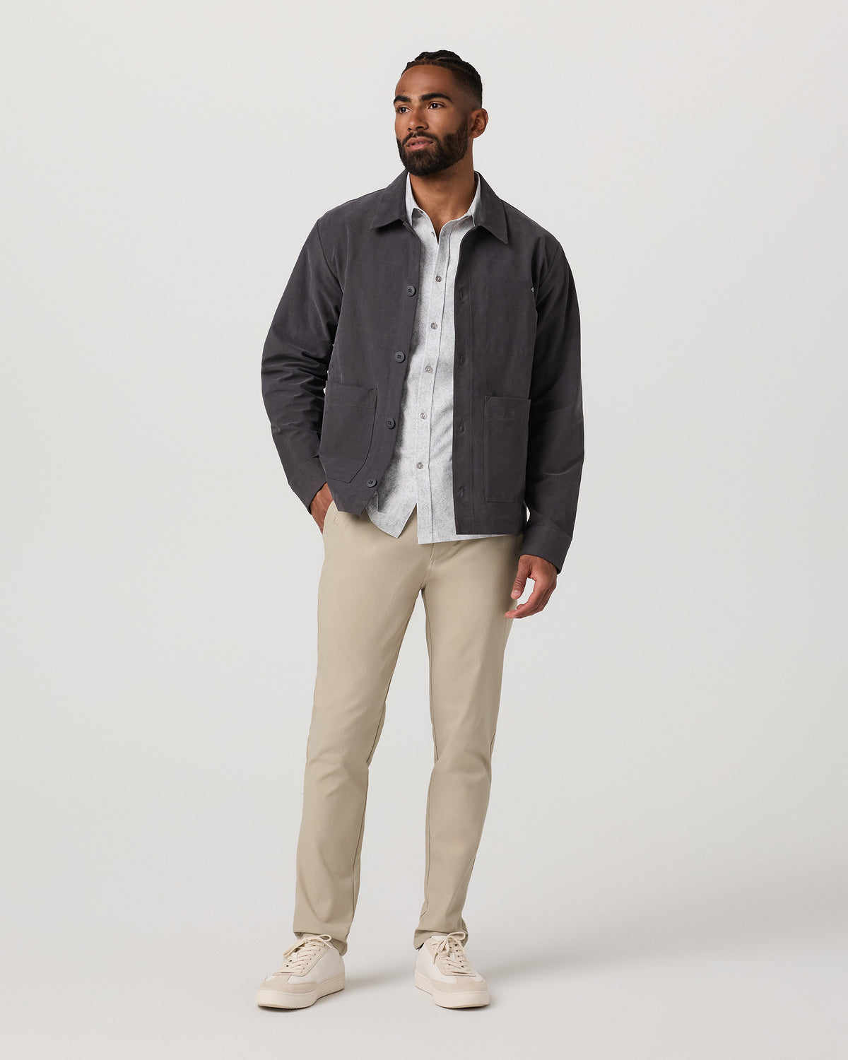 Men's Cascade Tech Chino Athletic Slim Fit 32" Trench | Vuori Clothing