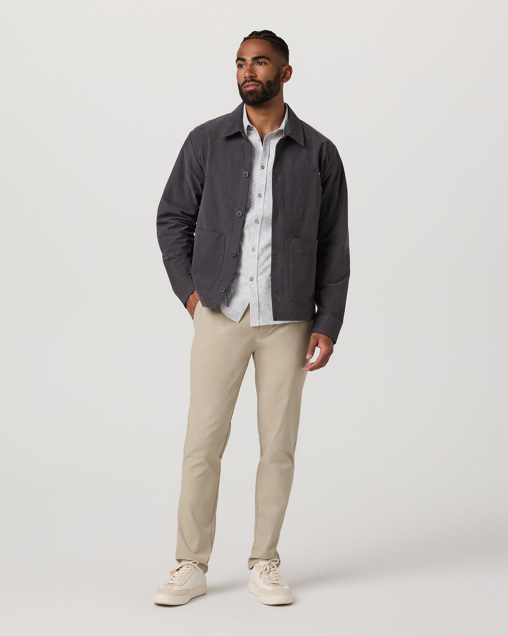 Men's Cascade Tech Chino Athletic Slim Fit 32" Trench | Vuori Clothing