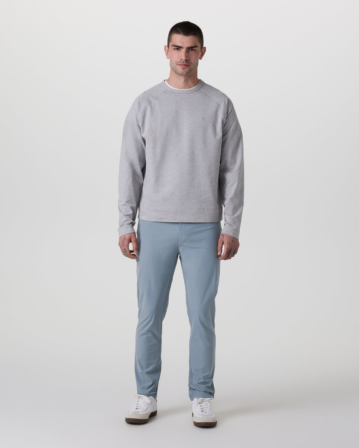 Meta Pant Athletic Slim 34" Dusty Blue | Vuori