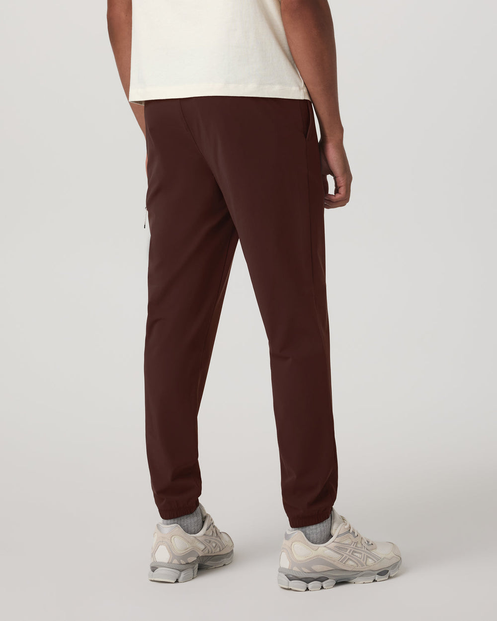 Fleet Sport Jogger 30" Men's Burgundy Joggers | Vuori On sale