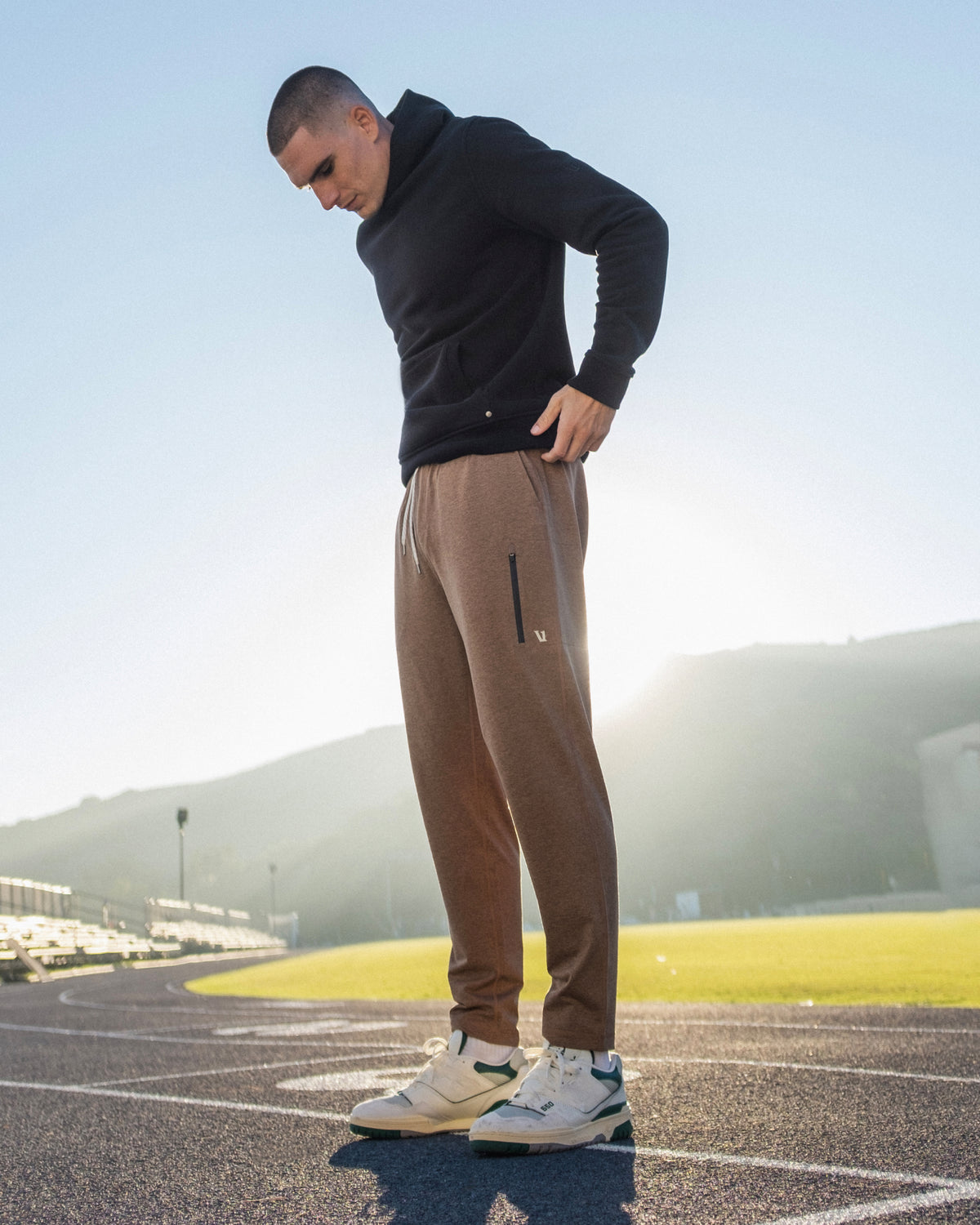 Sunday Performance Track Pant 2.0 Pecan Heather | Vuori For sale