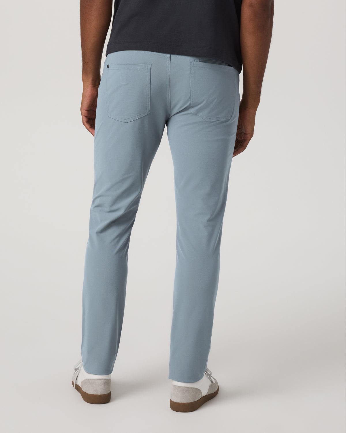 Meta Pant Athletic Slim 32" Dusty Blue 5-Pocket Pants | Vuori Outlet