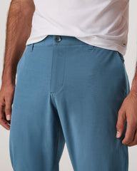 Aim Pant Men's Pool Blue Athletic Slim Fit 32" Inseam | Vuori Outlet