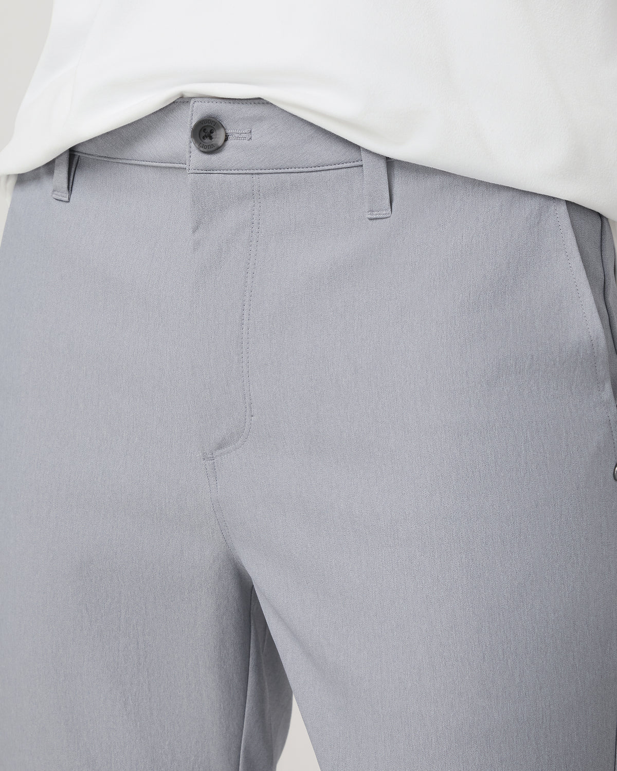Cascade Tech Chino Athletic Slim Fit 32" Heather Grey | Vuori On sale