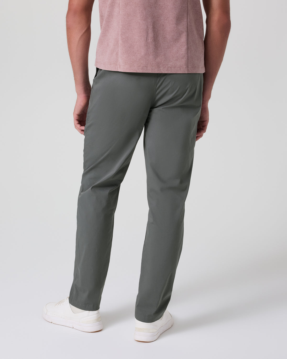 Kore Everyday Pant Lined Classic Fit 30" Dark Pewter | Vuori Online