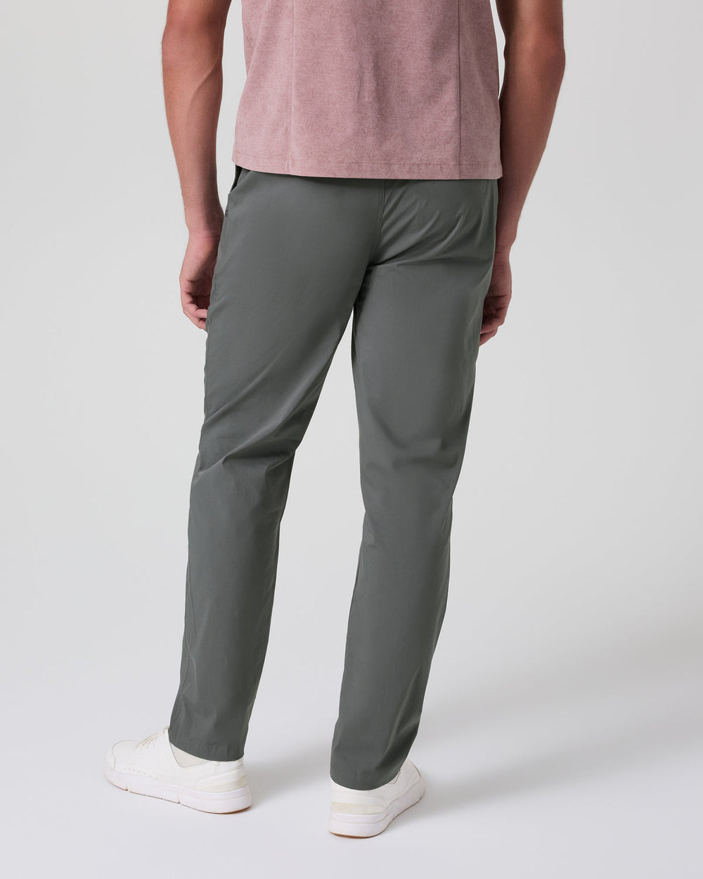 Kore Everyday Pant Lined Classic Fit 30" Dark Pewter | Vuori Online