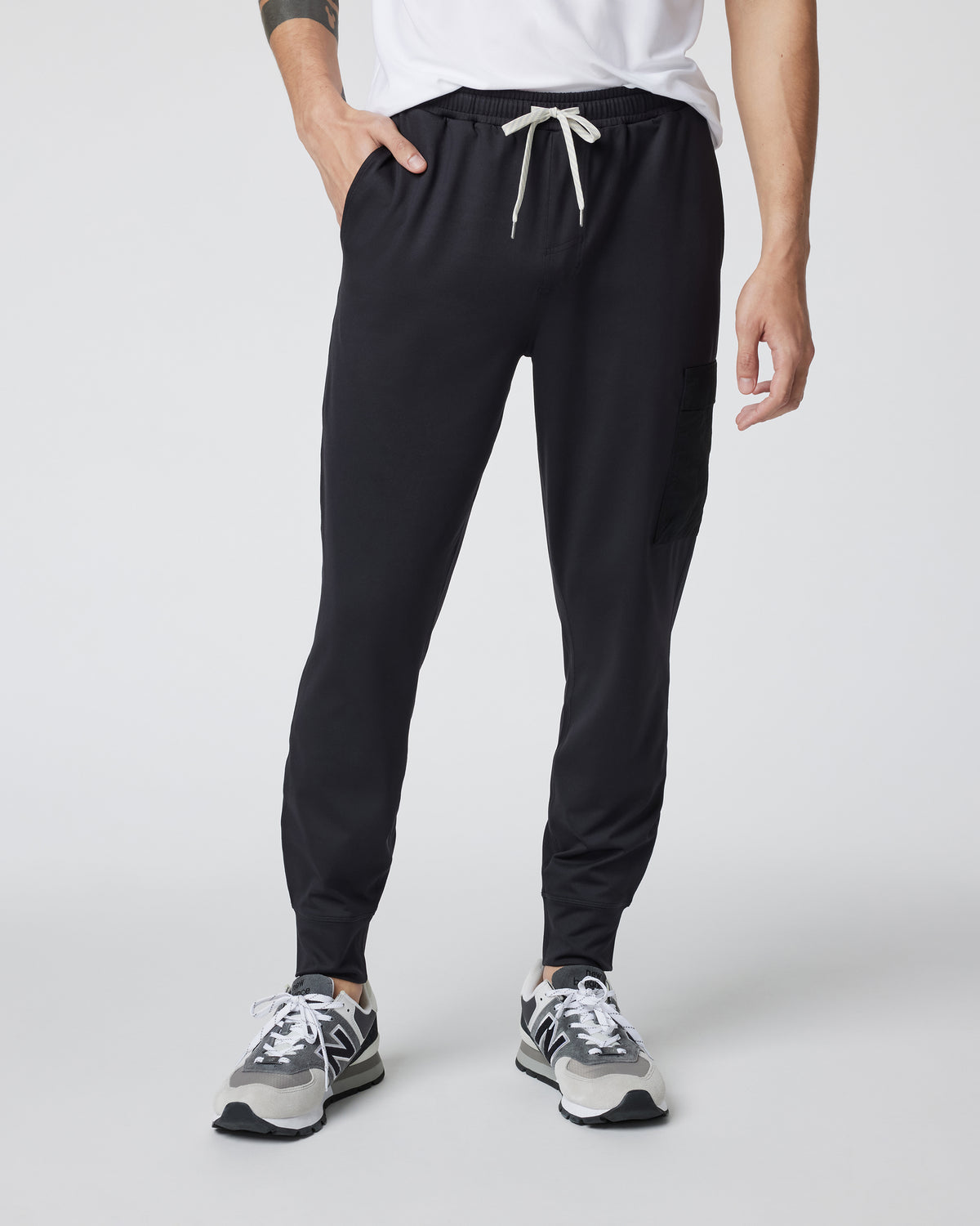 Sunday Utility Jogger Men's Black Cargo Joggers | Vuori Sale