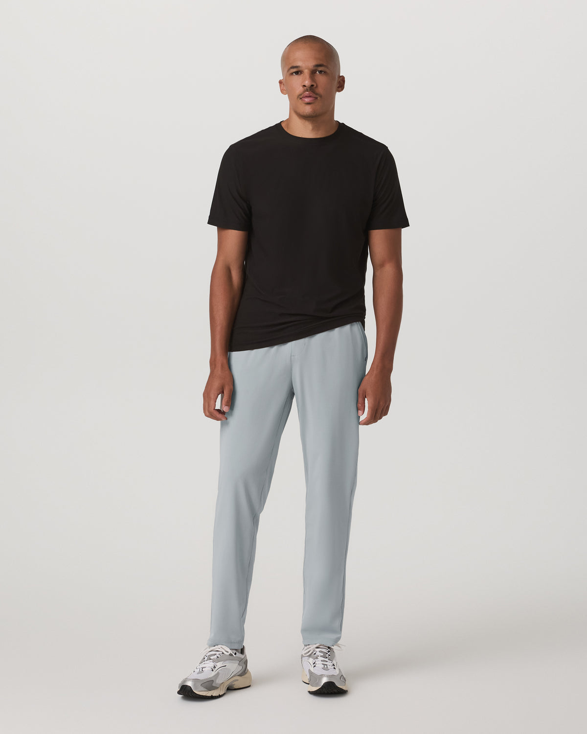Elevate Kore Pant Lined Men's Athletic Pants in Sea Fog | Vuori Clothing