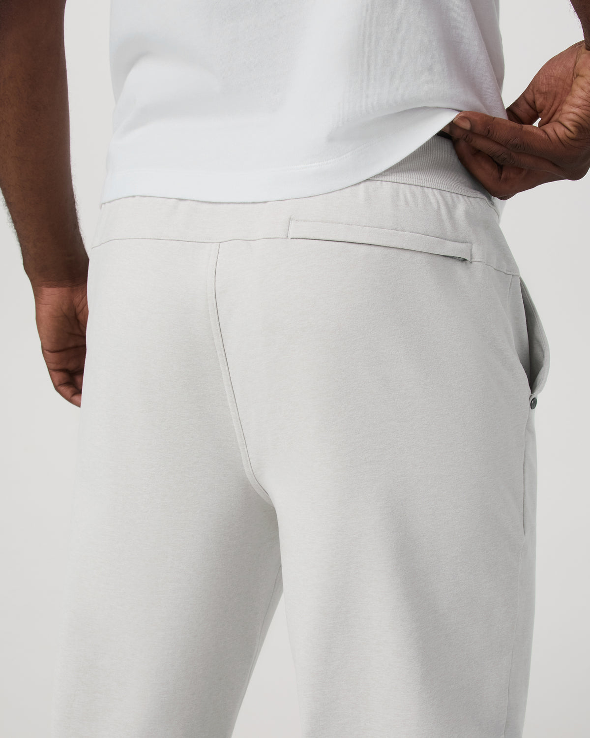 Men's Coronado Sweatpant 30" Salt Heather | Vuori For sale