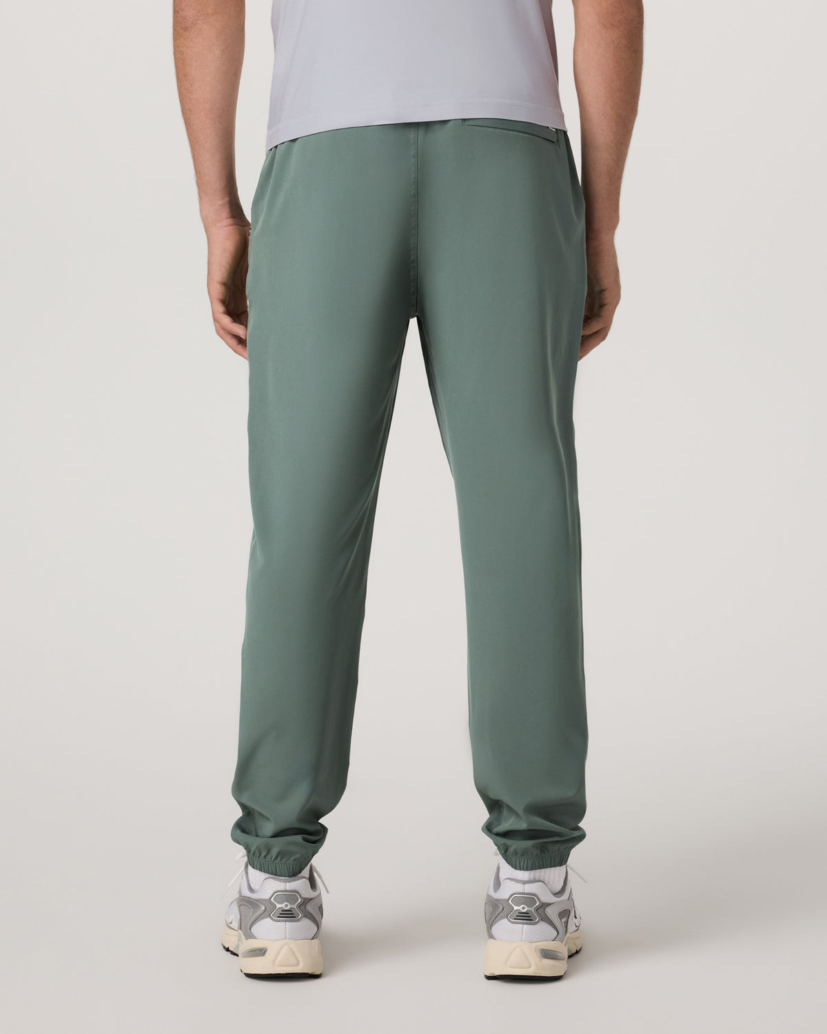 Kore Jogger Lined 28" Men's Marsh Joggers | Vuori Clothing