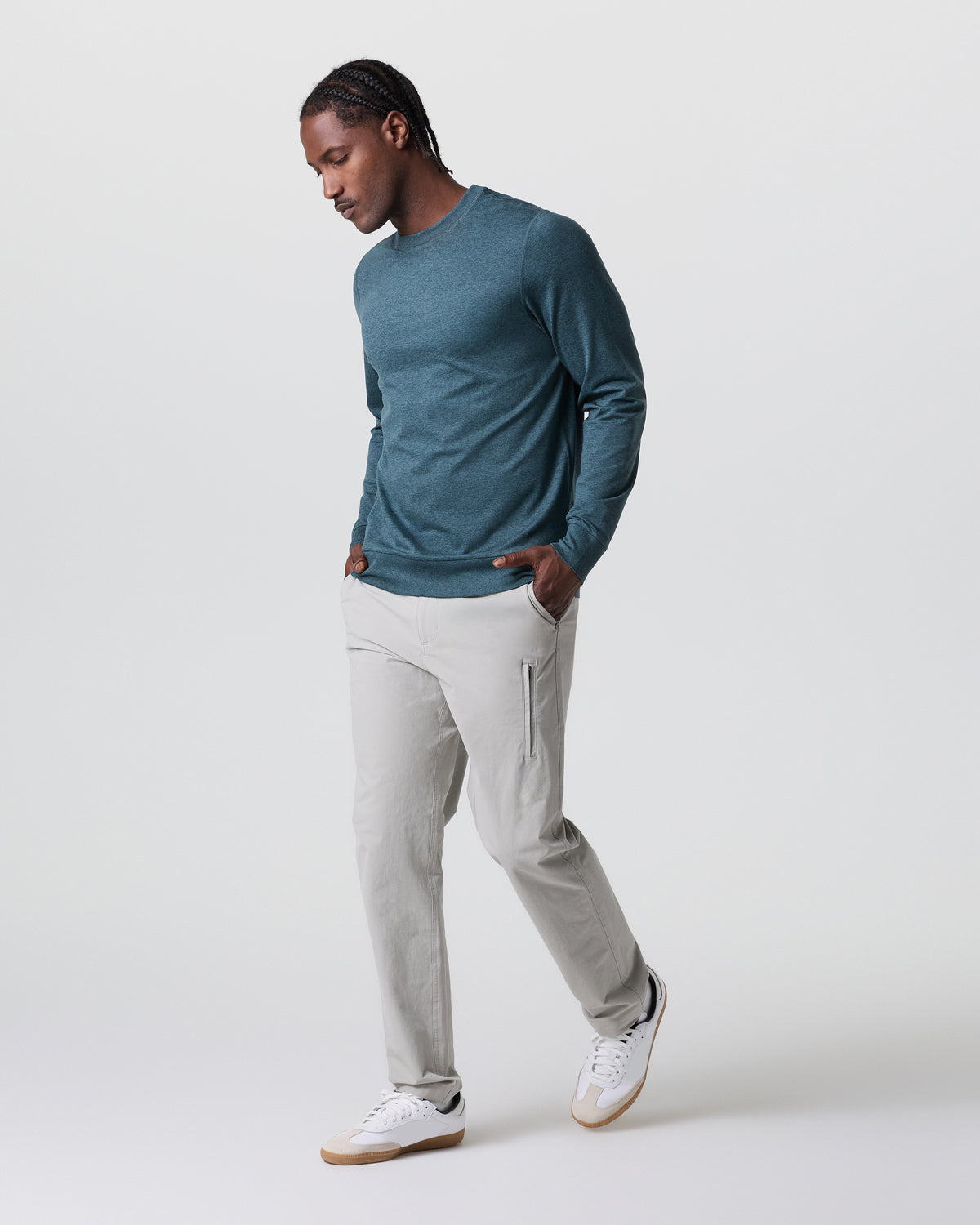 Barren Explorer Pant Classic Fit 30" Talc | Vuori Outlet