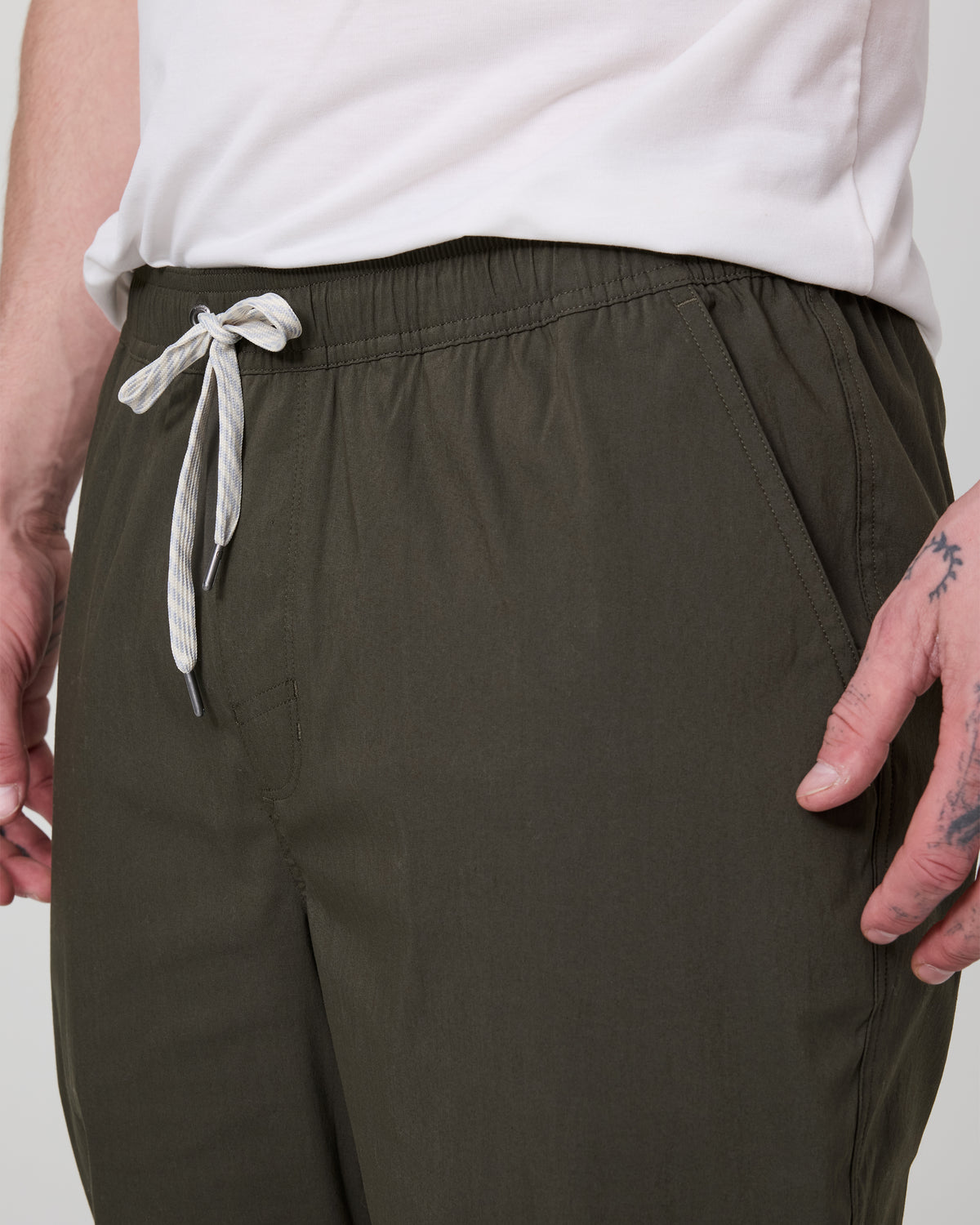 Kore Everyday Pant Lined Classic Fit 30" Dark Oregano | Vuori Sale