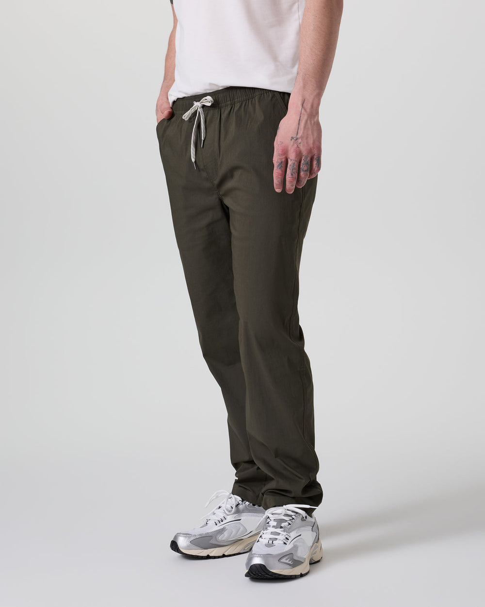 Kore Everyday Pant Lined Classic Fit 30" Dark Oregano | Vuori Sale