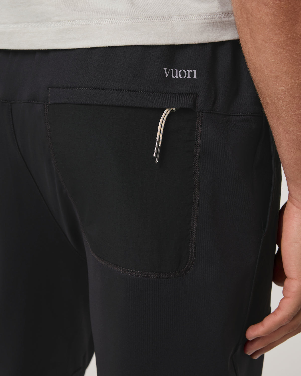Sunday Mixed Media Jogger 28" Men's Black Joggers | Vuori Clothing