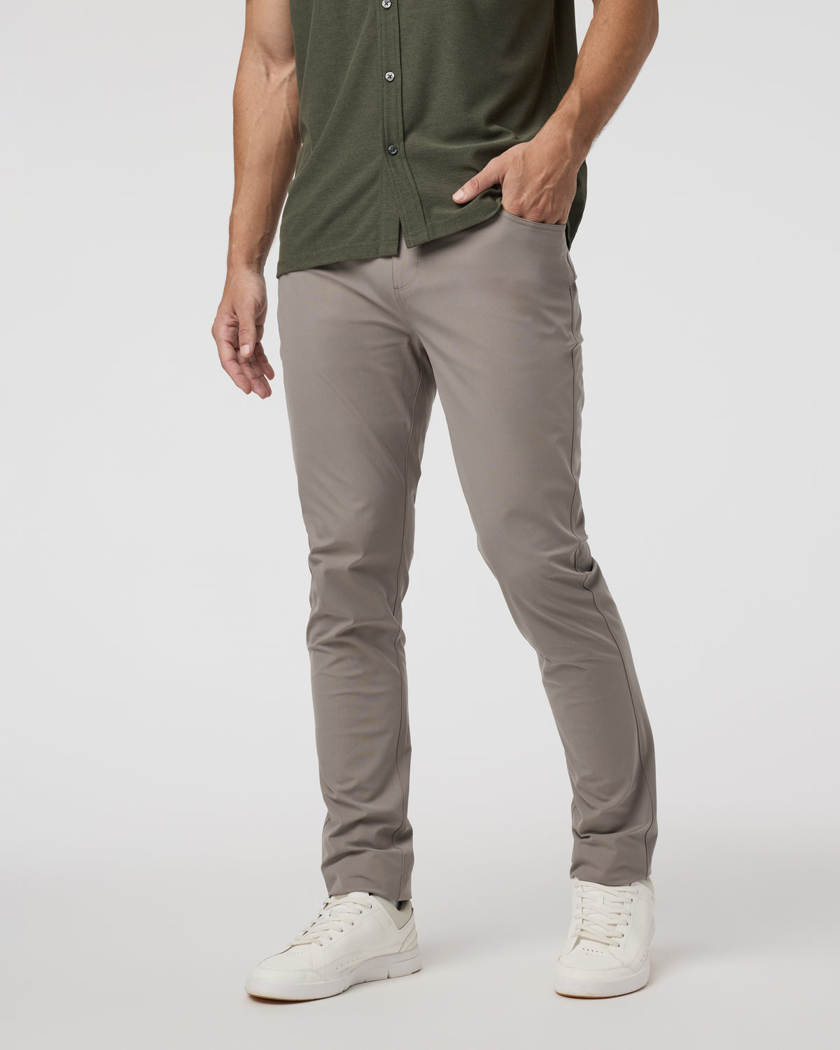 Meta Pant Athletic Slim 32" Mocha 5-Pocket Pants | Vuori