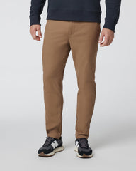 Cascade Tech Chino Men's Pecan Chinos | Vuori Sale