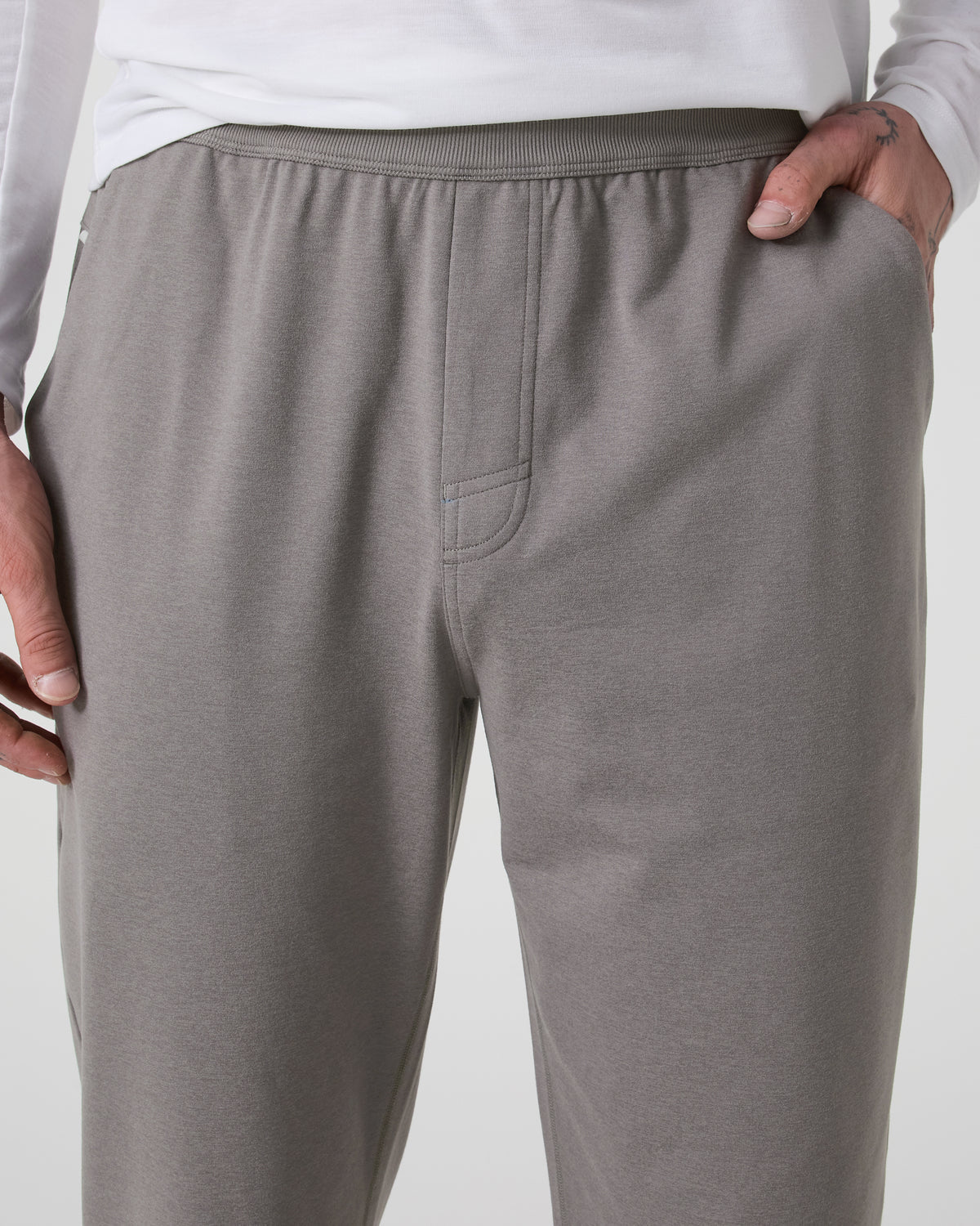 Coronado Performance Sweatpant Classic 28" Dolomite Heather | Vuori Outlet