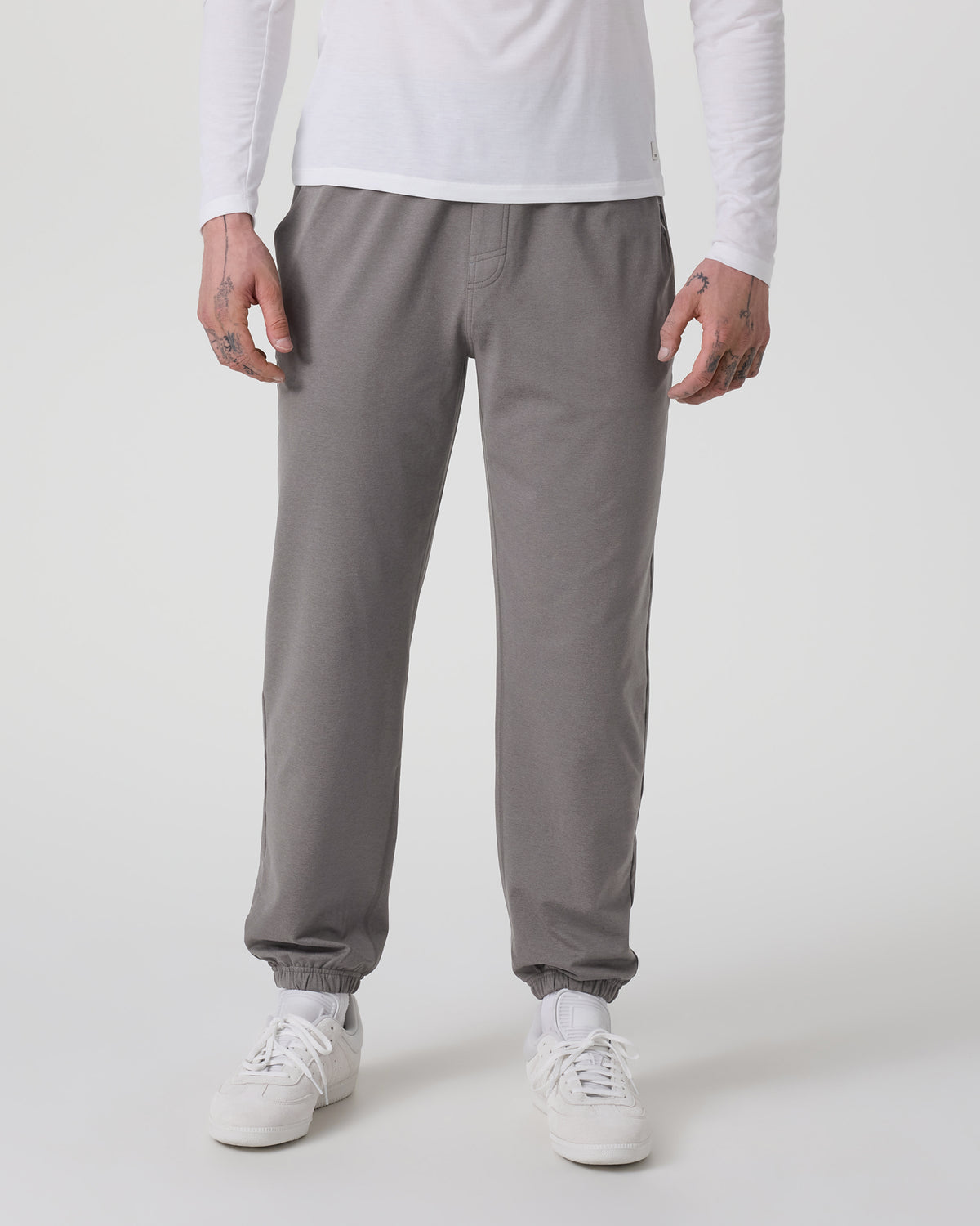 Coronado Performance Sweatpant Classic 28" Dolomite Heather | Vuori Outlet